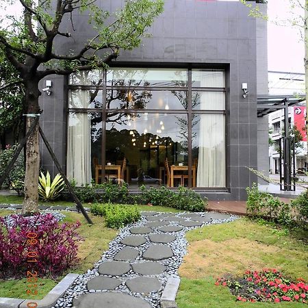 Green Life Spa Hot Spring Hotel Цзяосі Екстер'єр фото