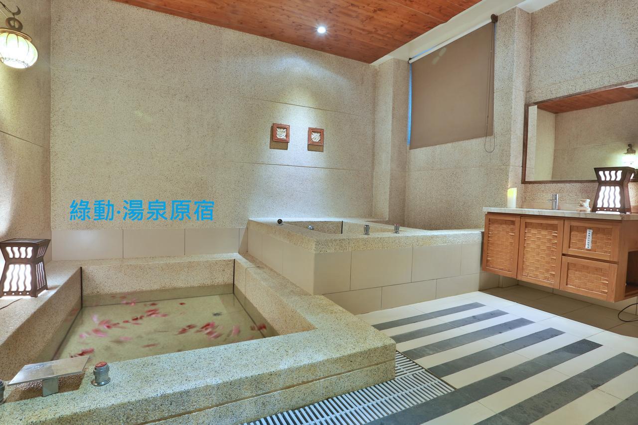 Green Life Spa Hot Spring Hotel Цзяосі Екстер'єр фото