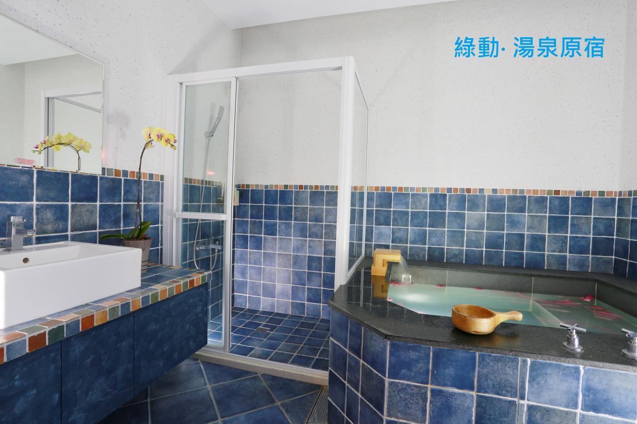 Green Life Spa Hot Spring Hotel Цзяосі Екстер'єр фото