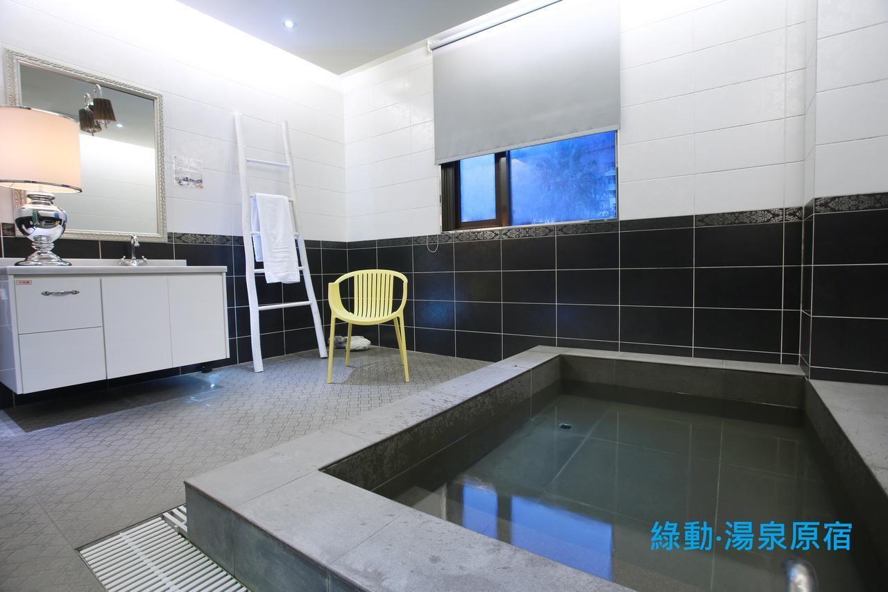 Green Life Spa Hot Spring Hotel Цзяосі Екстер'єр фото